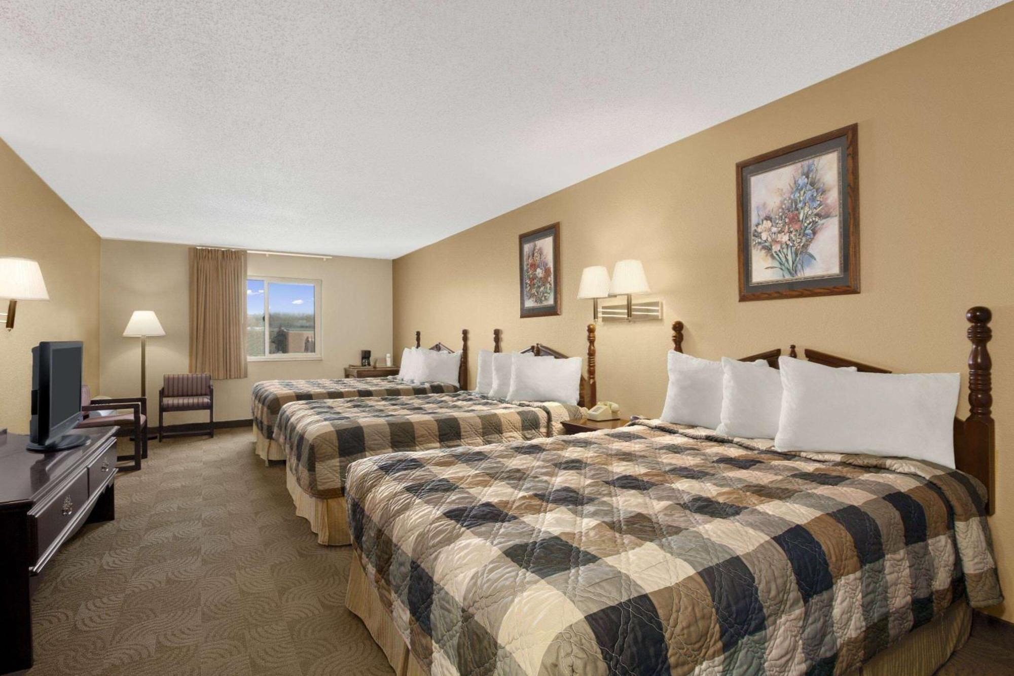 Days Inn By Wyndham Sheridan Kültér fotó