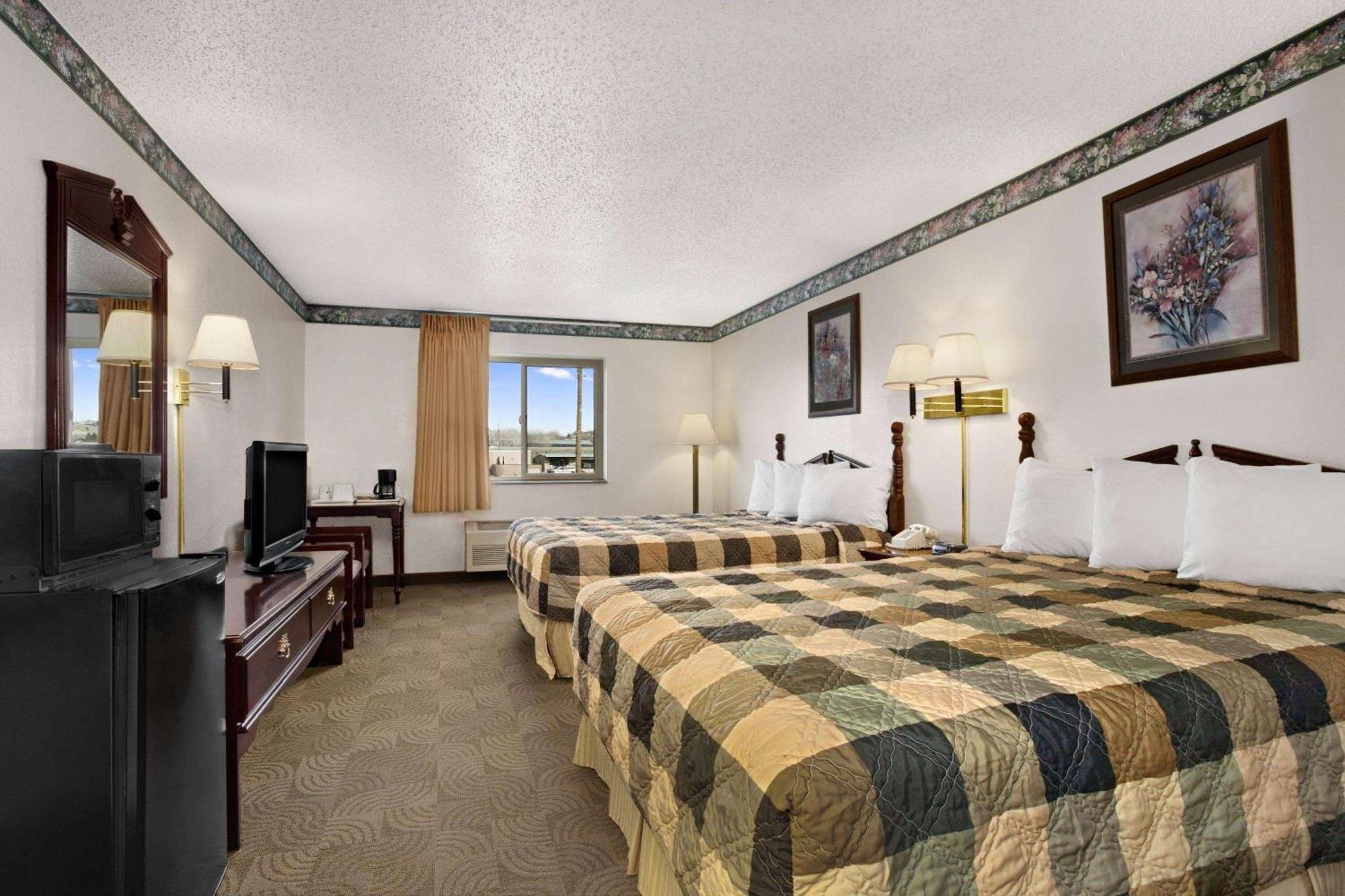 Days Inn By Wyndham Sheridan Kültér fotó